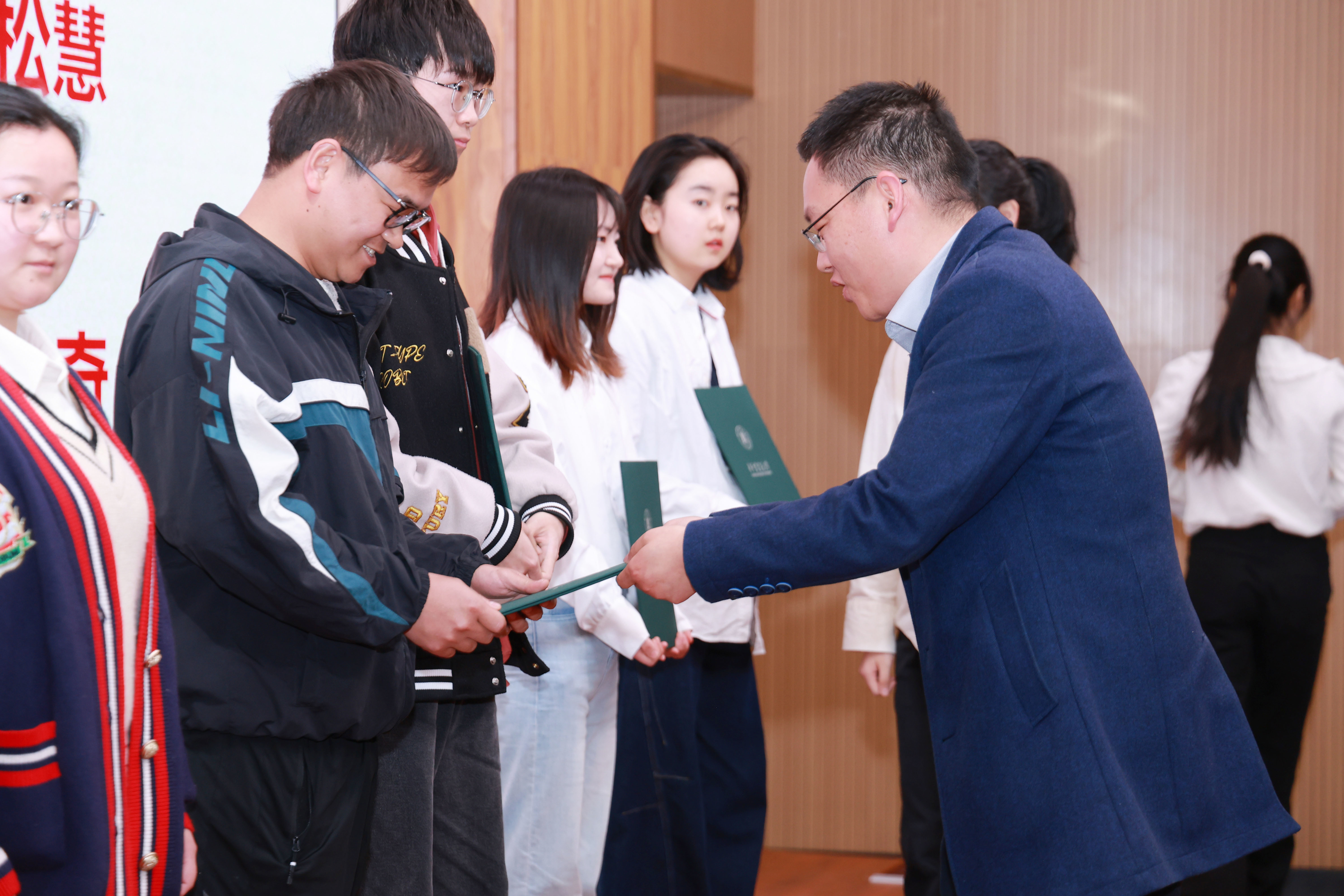 BG大游集团天行健奖学金颁奖特辑 | 以科技守护碧水，育青年创新未来